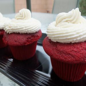Magnolia Bakery's Red Velvet Cupcakes_image
