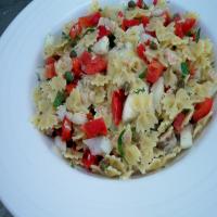 Albacore Tuna and Bow Tie Pasta Salad_image