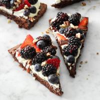 Berry Brownie Pizza image