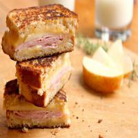 Grilled Gouda, Ham, and Apple Sandwich Recipe - (4.5/5) image