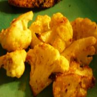 Roast Cauliflower With Lemon and Parmesan_image