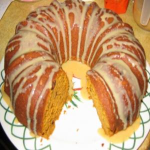 Pumpkin Raisin Spice Bundt Cake_image