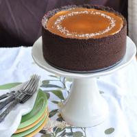 Vanilla Bean Cheesecake with Chocolate Crust and Vanilla Salted Caramel Recipe - (4.6/5) image