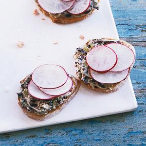 Radish Canapes with Black-Olive Butter_image