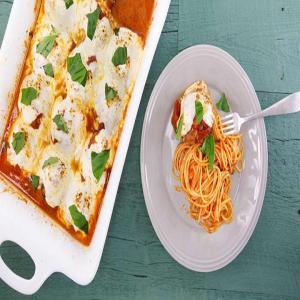 Mamma Leone's-Style Spaghetti and Meatballs with Mozzarella_image