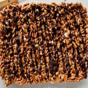 Chocolate Peanut Butter Pretzel Bars_image