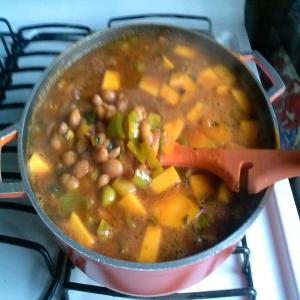 Puerto Rican Beans (Habichuelas Guisadas)_image