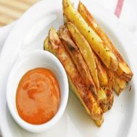 Crispy Oven Fries with Curry Dipping Sauce_image