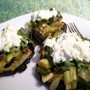 Portabellas With Leeks and Spinach_image