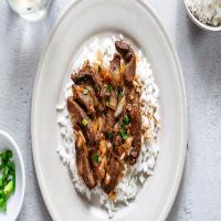Chinese Stir-Fried Beef With Onions_image
