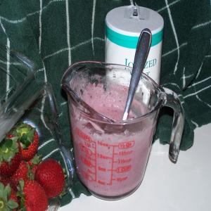 Strawberry Salt Scrub_image