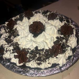 OREO® Triple Layer Chocolate Pie_image