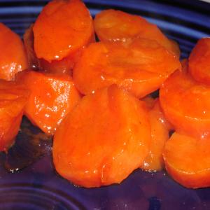 Saucy Spiced Carrots image