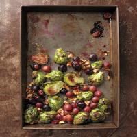 Roasted Brussels Sprouts and Grapes with Walnuts_image