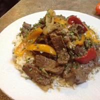 SIRLOIN TIP STEAK WITH ONIONS & PEPPERS_image