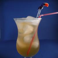 Pineapple Bomber Cocktail_image