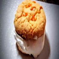 Creamsicle whoopie pies w/ marshmallow filling image