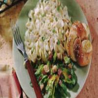 Creamy Chicken-Pasta Caesar Salad_image