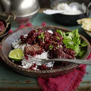 Slow-cooked beetroot & beef curry (Chukandar Gosht)_image