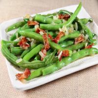 Grandma's Green Beans with Bacon Vinaigrette image