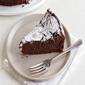 Spiced Flourless Chocolate Cake image