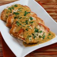 Chicken Breast with Cilantro & Red Thai Curry Peanut Sauce Recipe - (4.6/5) image