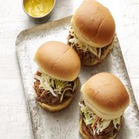 Slow-Cooker Georgia Pulled Pork Barbecue_image