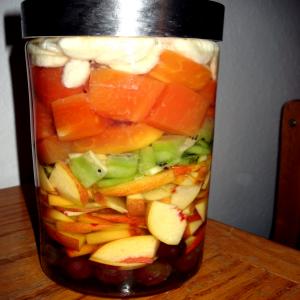 Fruit Salad in a Jar_image