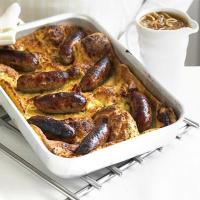 Toad-in-the-hole in 4 easy steps image