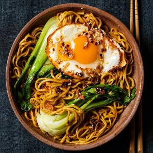 Noodles with crispy chilli oil eggs_image