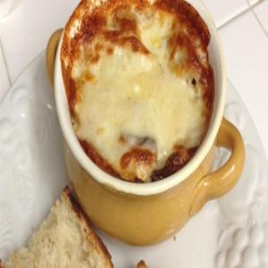 Rich and Simple French Onion Soup Recipe_image