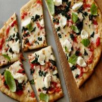 Healthy Spinach and Ricotta Pizza image