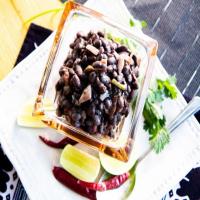 Black Beans with Garlic, Onion and Jalapeno_image