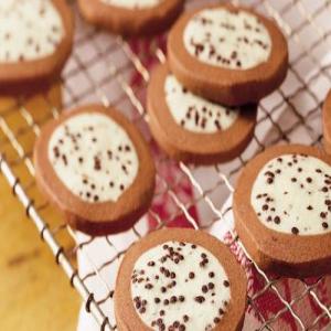 Chocolate Wintergreen Cookies_image