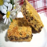 Lazy Chocolate Chip Cookie Bars (From Cake Mix!)_image