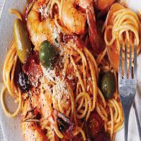 Spaghetti with Shrimp and Olives image