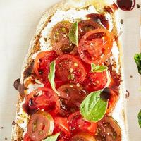 Tomato, ricotta & oregano toast_image