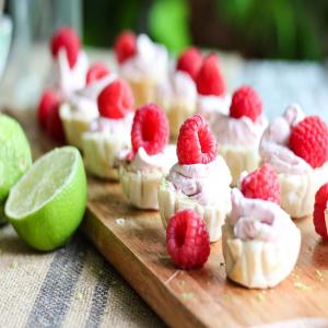 Raspberry-Lime Mini Tarts_image