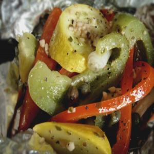 Grilled Vegetable Salad With Oregano Dressing_image