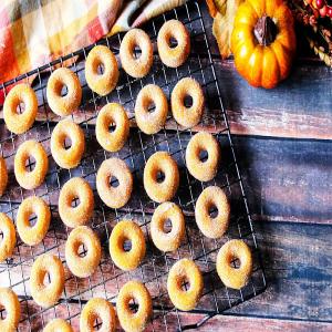 Pumpkin Mini-Doughnuts_image