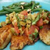 Red Snapper With Olive Salsa and Green Beans_image