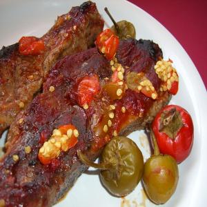 Pork Ribs With Garlic, Chilies and Tomato_image