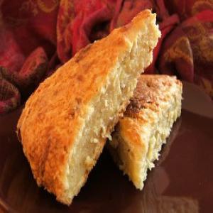 Bed and Breakfast Spiced Pumpkin Scones With Honey Butter_image