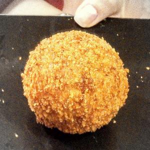Arancini (Sicilian Rice Balls) Recipe - (4.8/5)_image