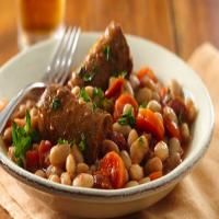 Slow-Cooker Great Northern Bean and Veggie Sausage Cassoulet image