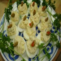 Cream Cheese and Olive Deviled Eggs_image