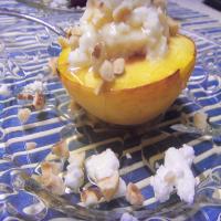 Roasted Peaches With Goat Cheese and Honey_image