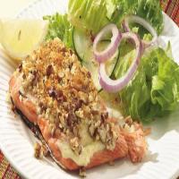Pecan-Crusted Grilled Salmon_image