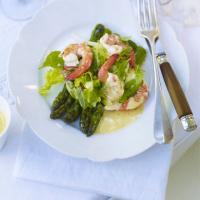 Griddled asparagus with prawns & rouille_image