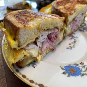 Monte Cristo Breakfast Sandwich image